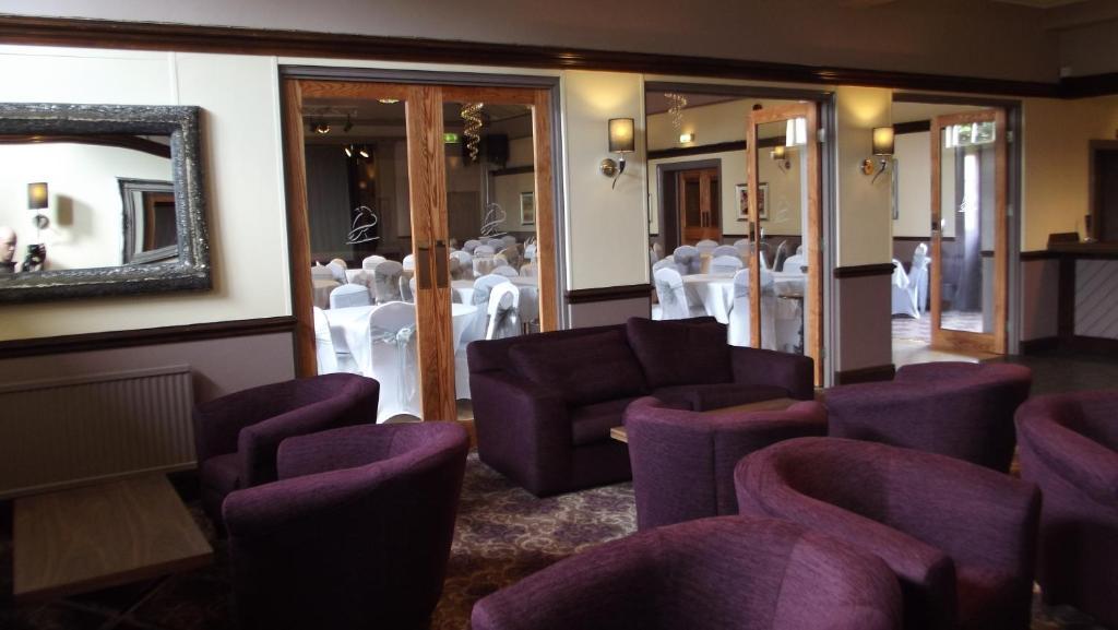 The Raven Hotel Corby Exteriér fotografie