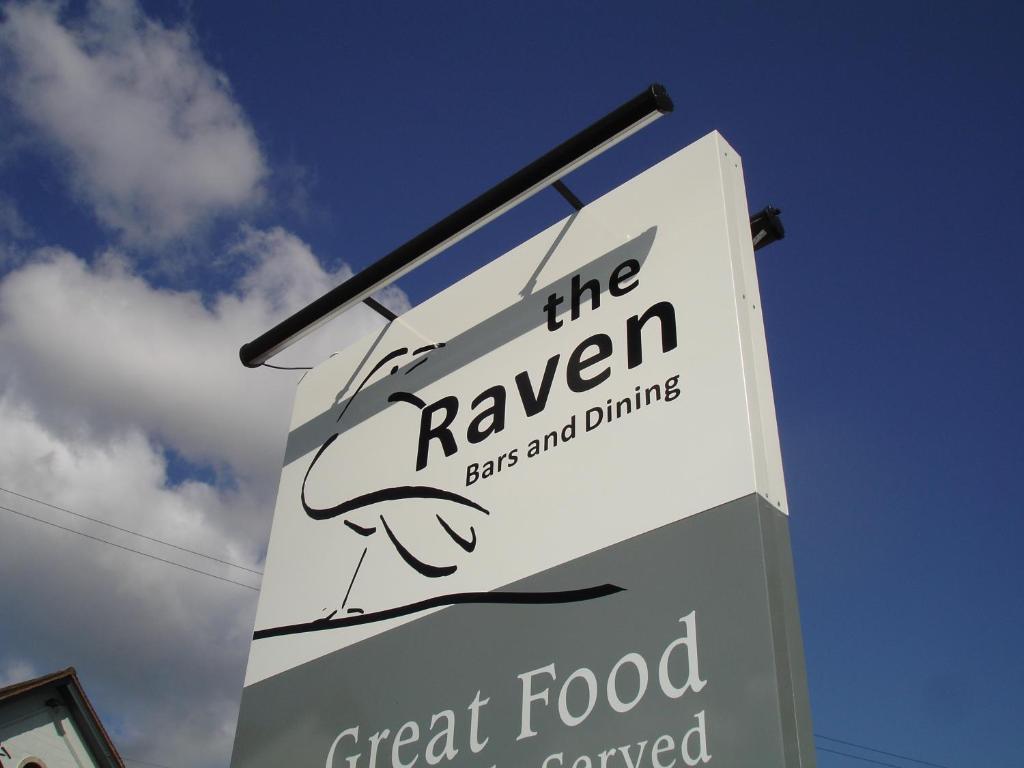 The Raven Hotel Corby Exteriér fotografie