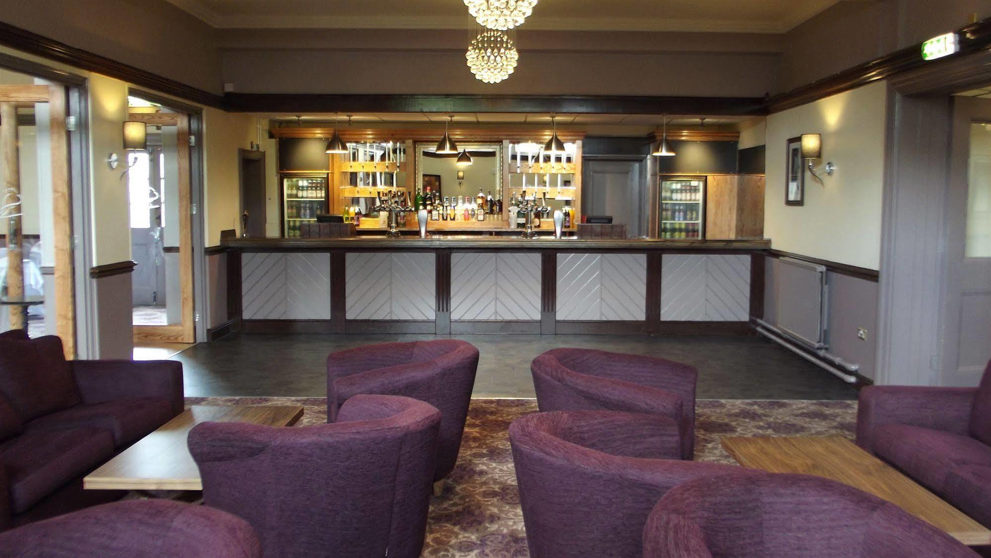 The Raven Hotel Corby Exteriér fotografie