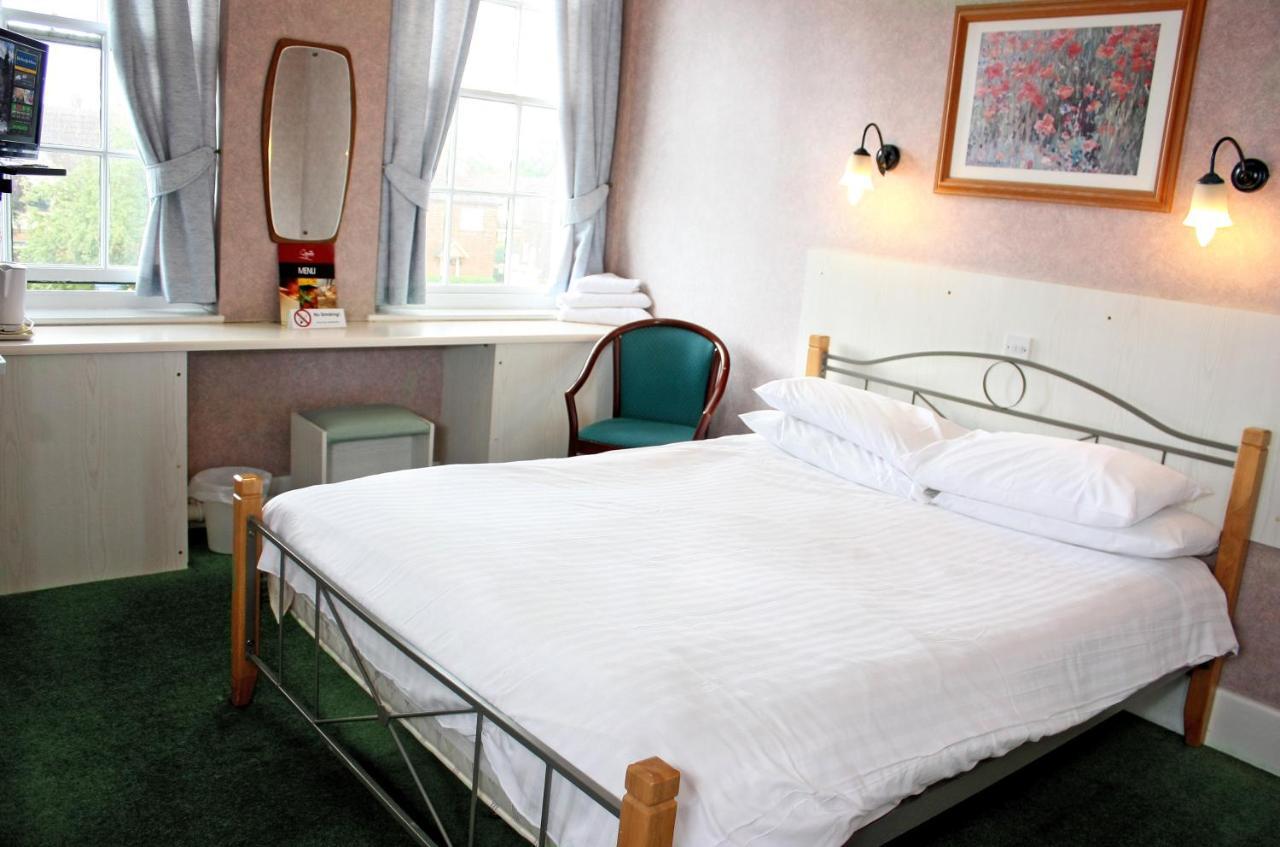 The Raven Hotel Corby Pokoj fotografie